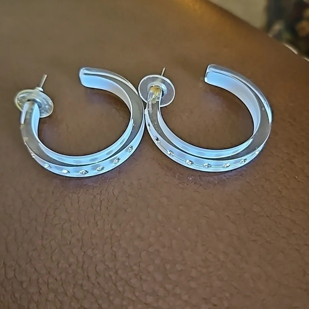 Vtg White Rhinestone Acrylic Hoop Earrings